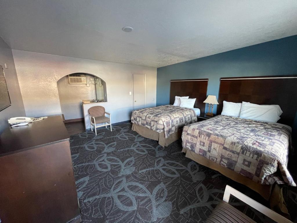 Sands Motel image