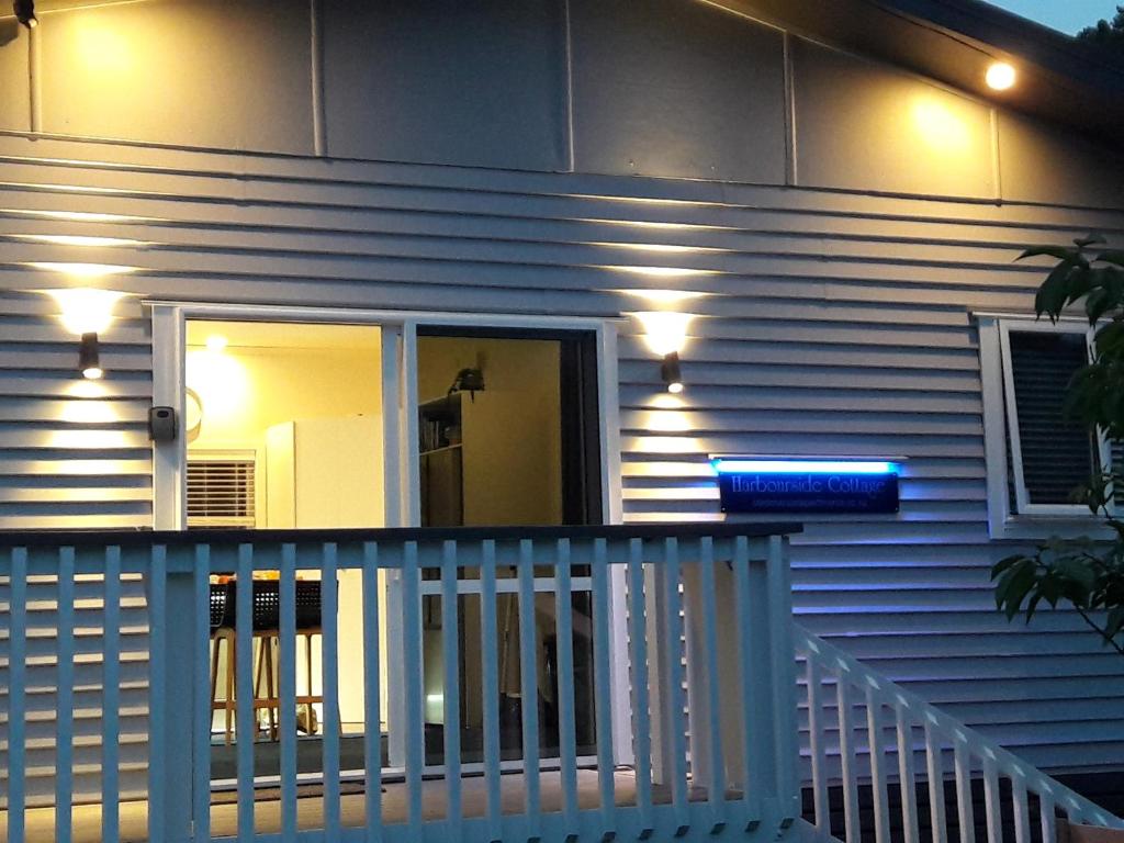Coromandel Town Harbourside Cottage Luxury Accommodation photo 2