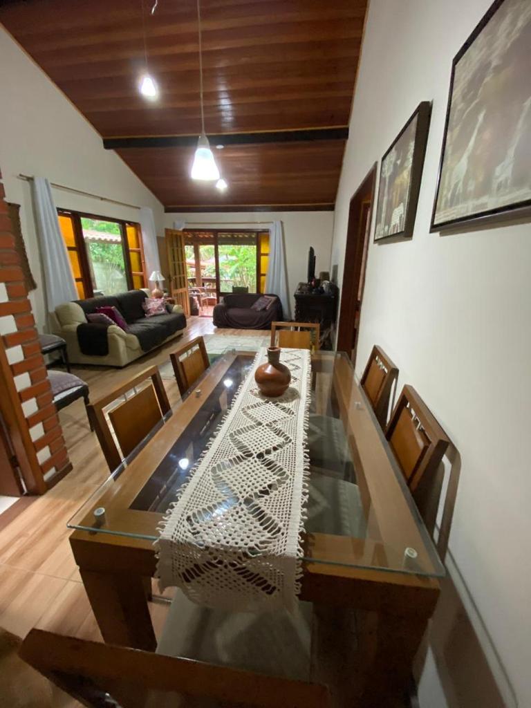 Lumiar linda vista das montanhas, com lareira, churrasqueira, wifi, Tv a cabo, casa ampla, arejada jardim pertinho do centro de Lumiar e de cachoeiras photo 2