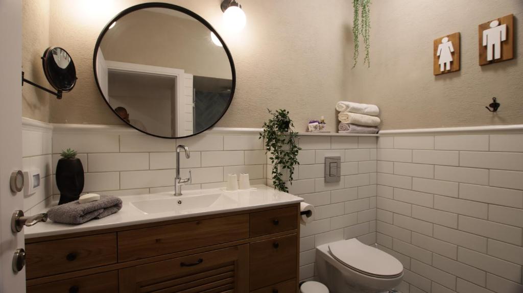 Cute & Cozy House in Zichron Yaakov photo 2