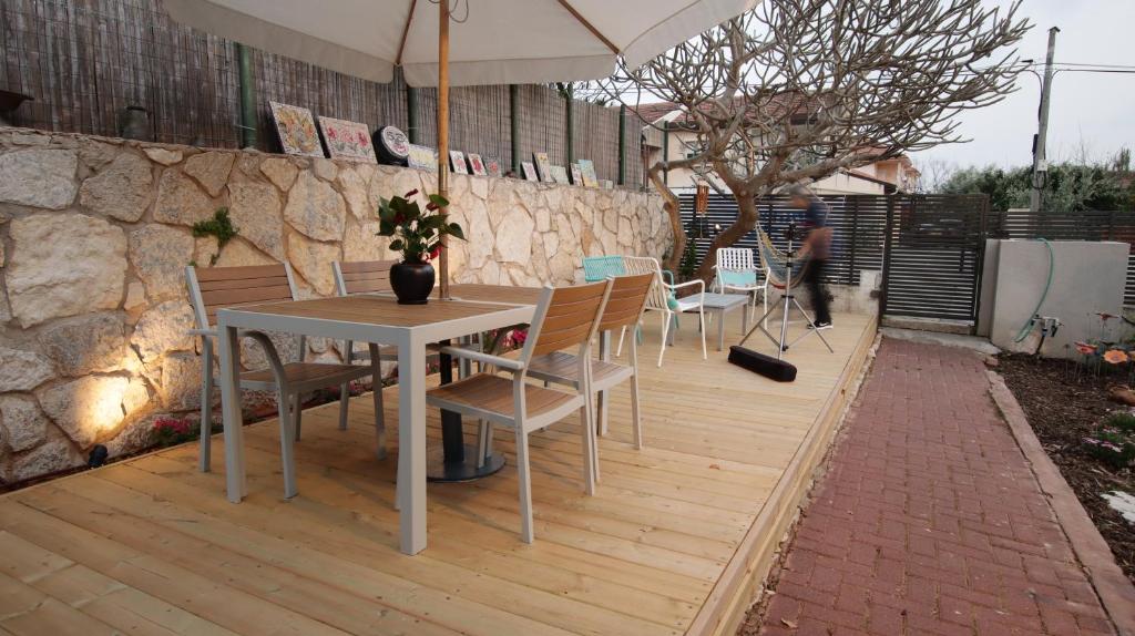 Cute & Cozy House in Zichron Yaakov photo 4