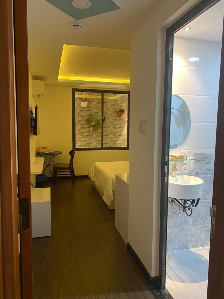 Двухместный (Двухместный номер Делюкс с 1 кроватью), Kim Duyên Motel Nha Trang