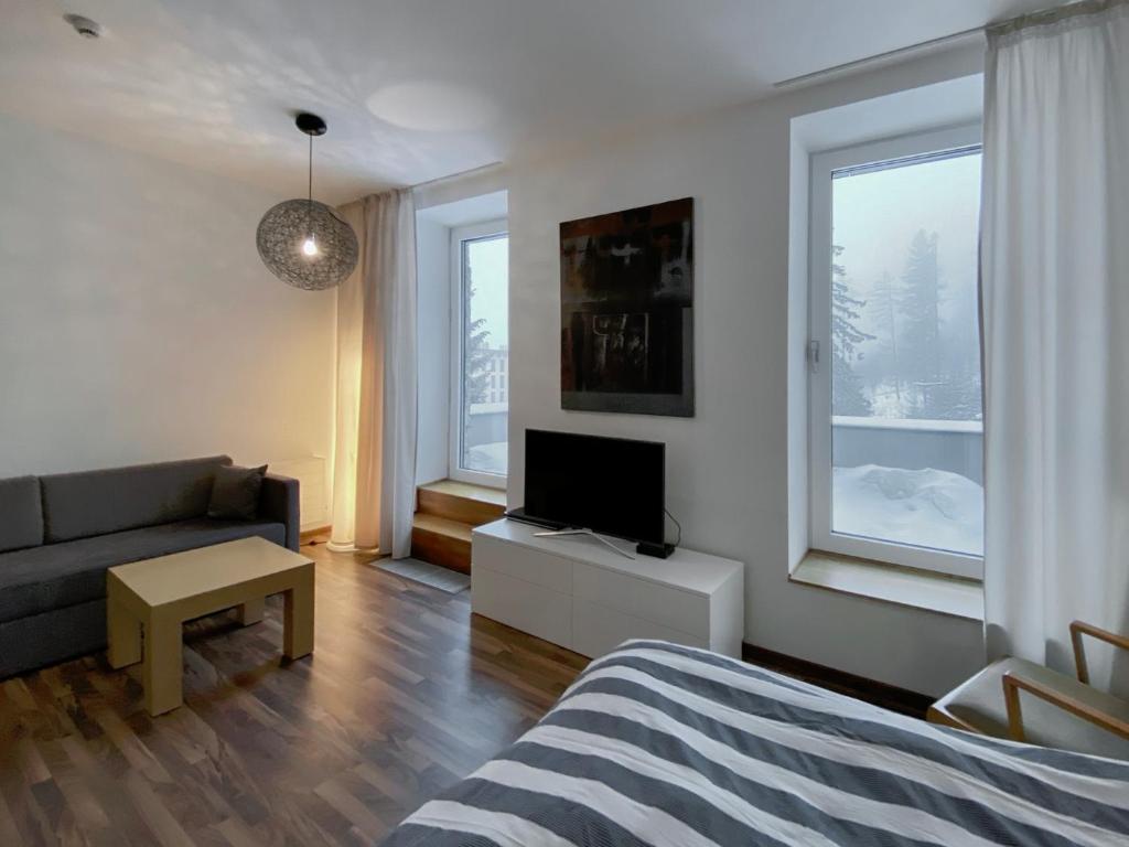 No.1 Apartment House Oliver photo 1