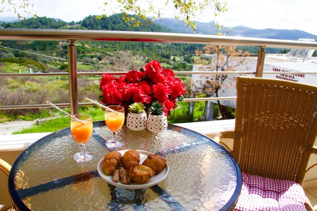 Herb & Flower homes in Eco village of Laerma
