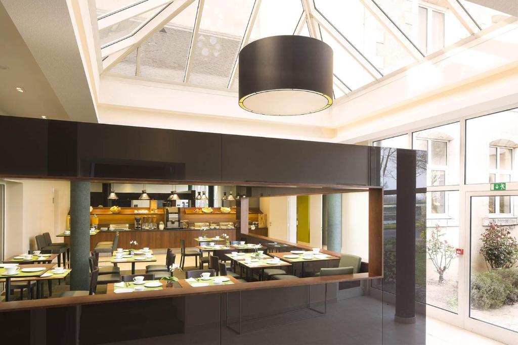 에스케일 오세아니아 올리언스 (Escale Oceania Orleans) - 시설