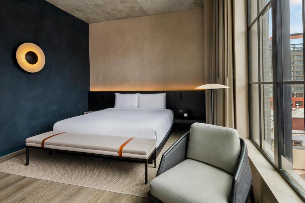 Двухместный (Yubune King), Nobu Hotel Chicago