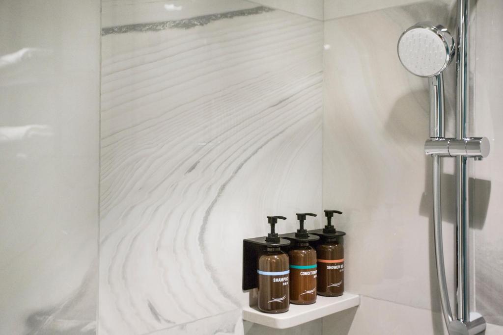 Двухместный (Premier Ocean with Twin Beds), Wharney Guang Dong Hong Kong
