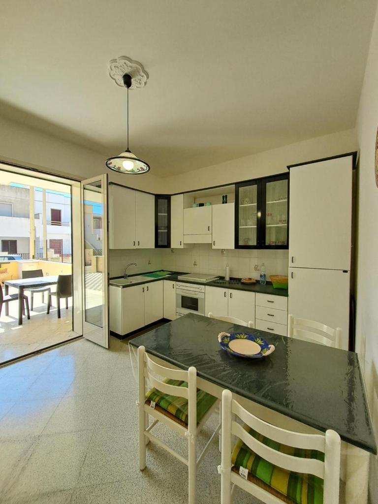 Casa Vittorio a 100m dalla Sabbia photo 2