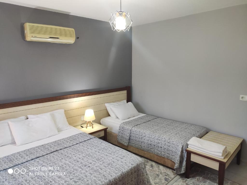 Nostalgia World OTEL photo 3
