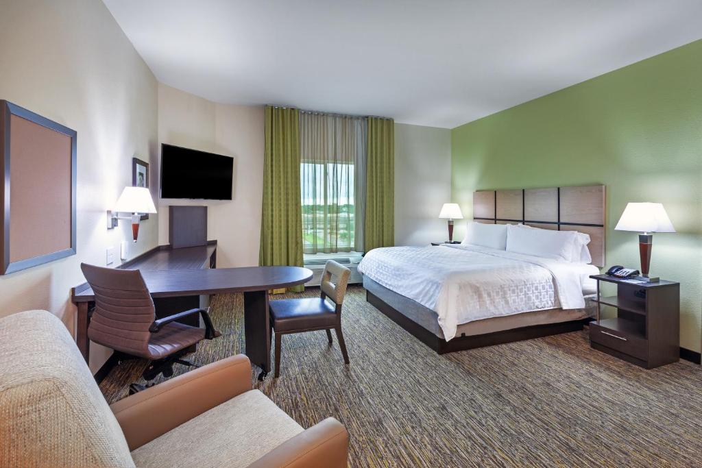 Candlewood Suites - Houston - Pasadena, an IHG Hotel photo 2