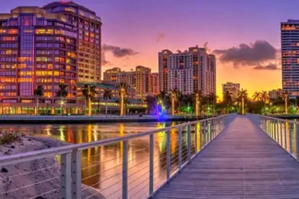 A Treasure In Boynton Beach image