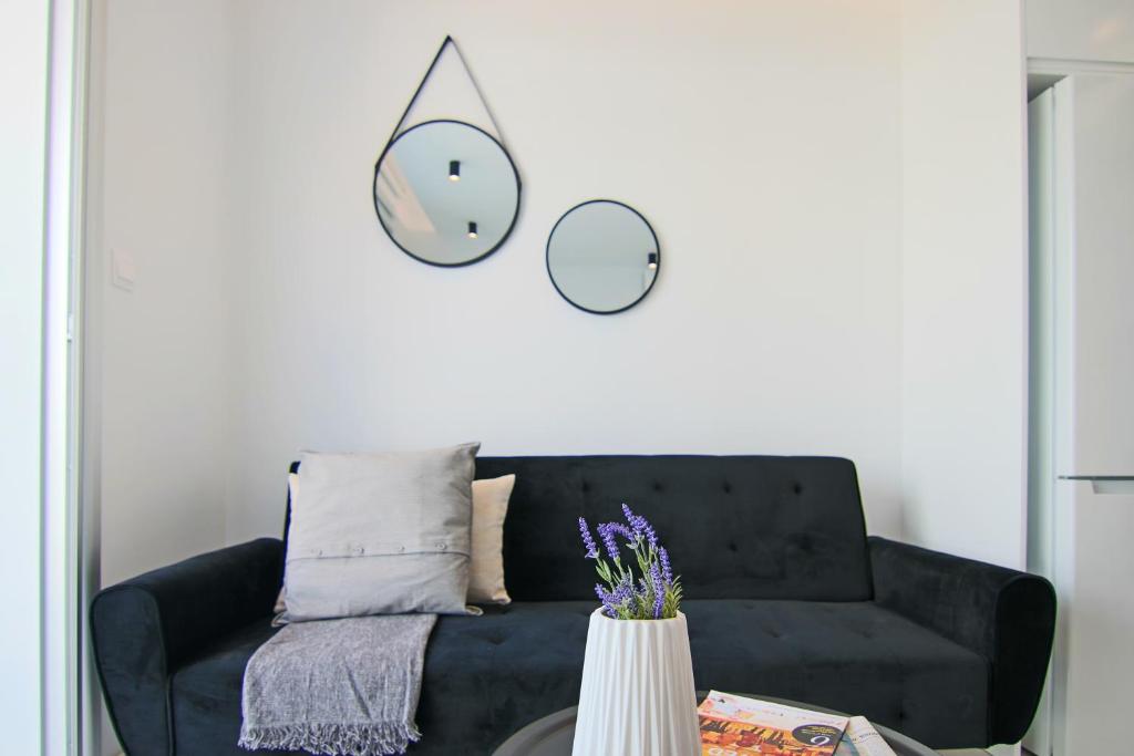 Phaedrus Living Seaside Luxury Flat Athina 108 photo 4