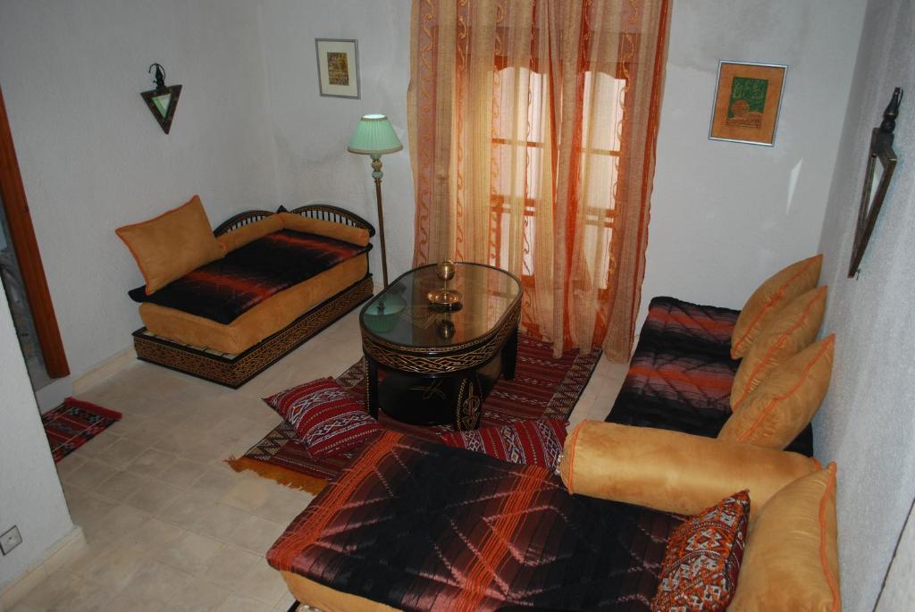 Riad Arambys photo 4