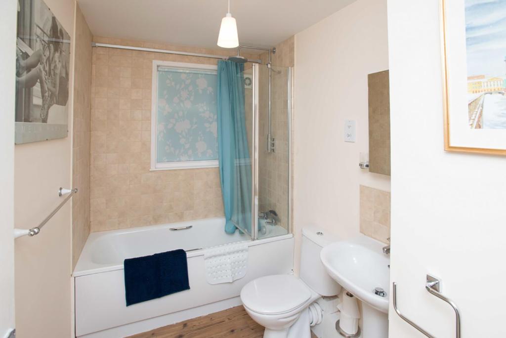 Lovely 2 bedroom apt in Ballater on the River Dee photo 3