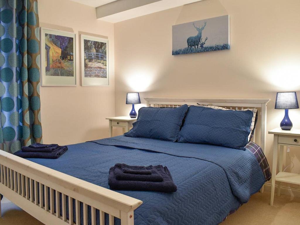 Lovely 2 bedroom apt in Ballater on the River Dee photo 4
