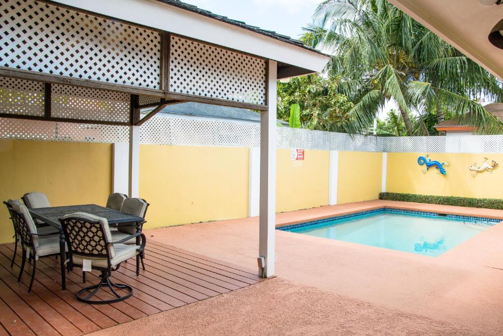 Brownstone Guesthouses Seabeach photo 2