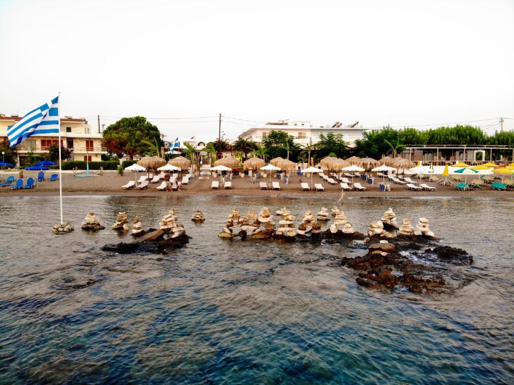 Tsambikos Apts photo 1