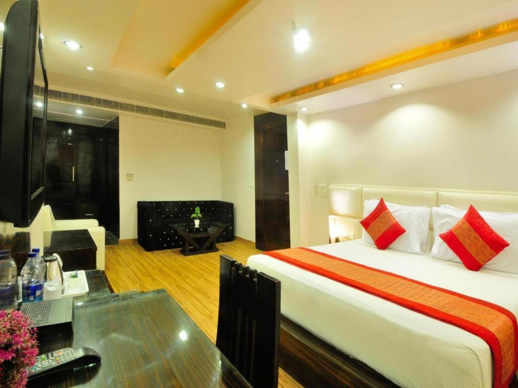 Двухместный (Номер Делюкс с кроватью размера «king-size»), Hotel Elegance