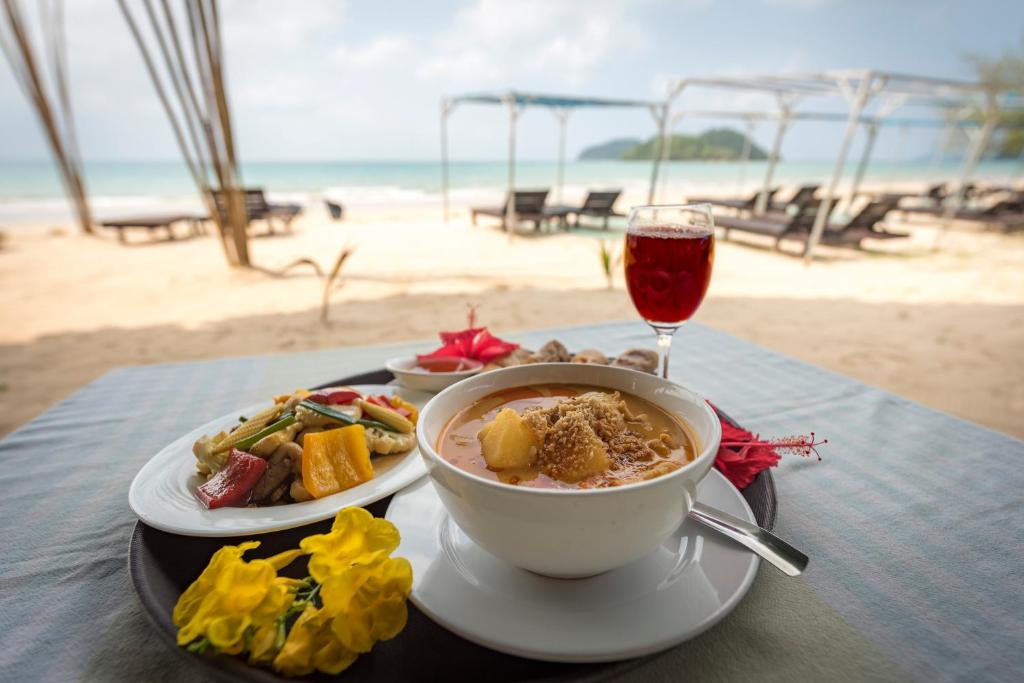Sabai Beach Resort photo 4