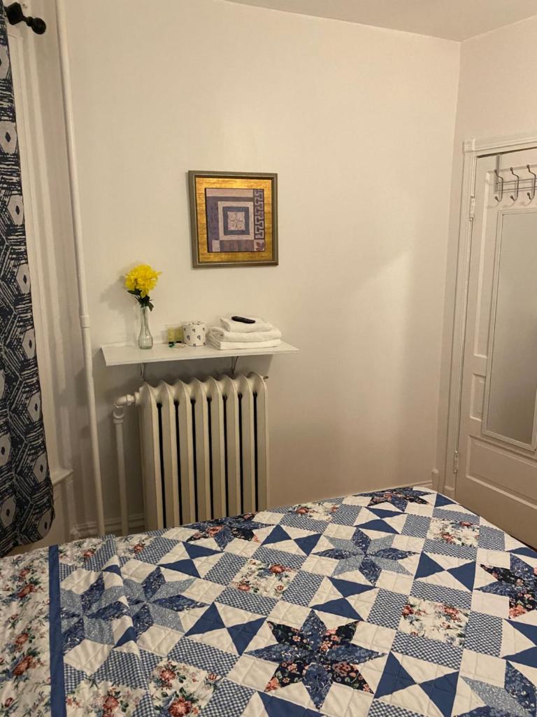 Двухместный (Двухместный номер с 1 кроватью и общей ванной комнатой), Hollywood Rentals LLC