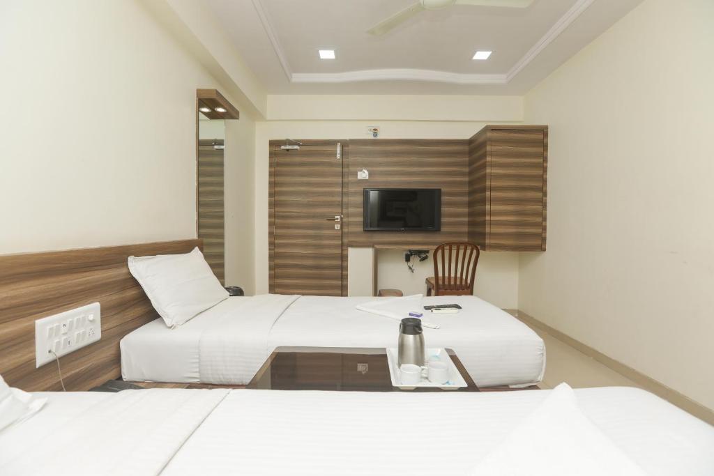 Трехместный (Стандартный трехместный номер), Hotel Midtown