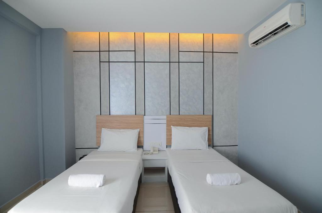 Двухместный (Двухместный номер с 2 отдельными кроватями и окном), Suite Dreamz Hotel