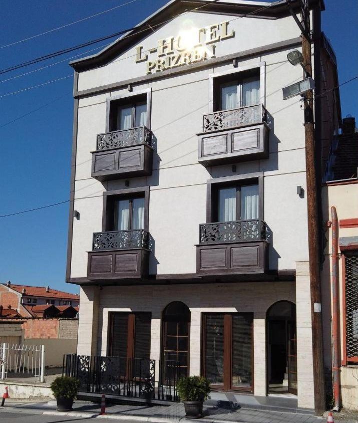 L'Hotel photo 1