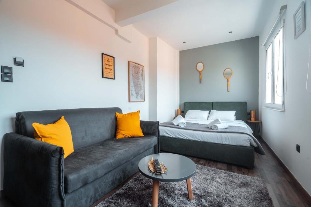 Сьюит (Улучшенный люкс, вид на храм), The Athens Version Luxury Suites