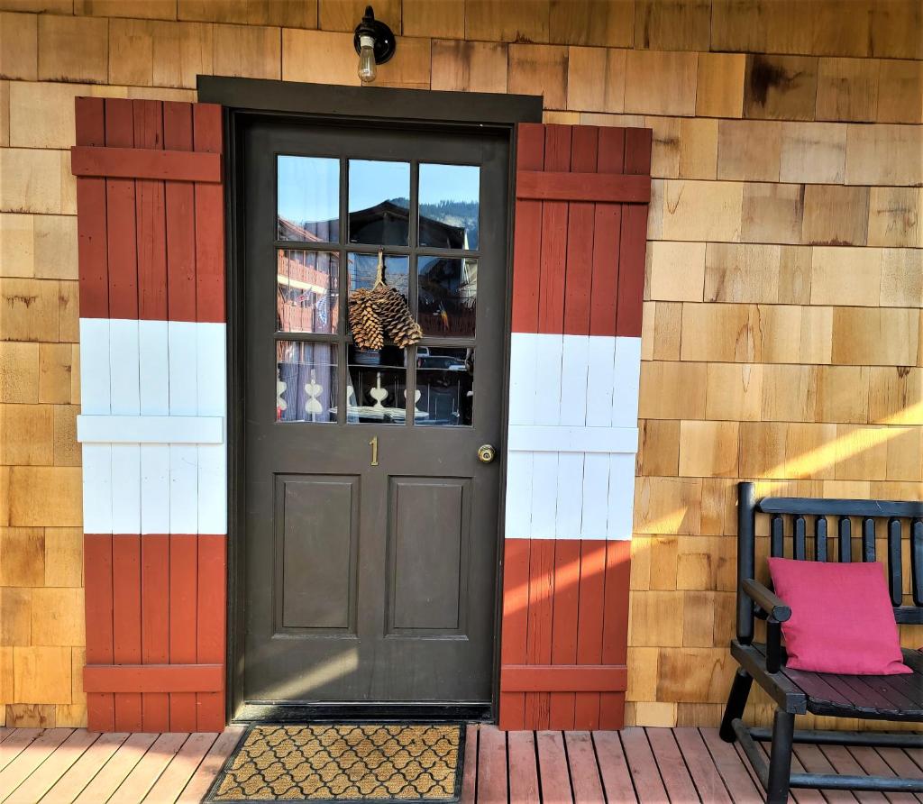 Mrs. Anderson's Lodging photo 3