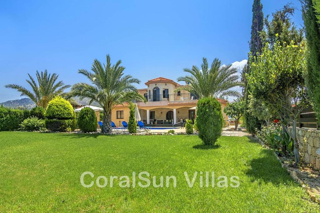 Marlin Beach Front Luxury Villa - 4 Bedrooms