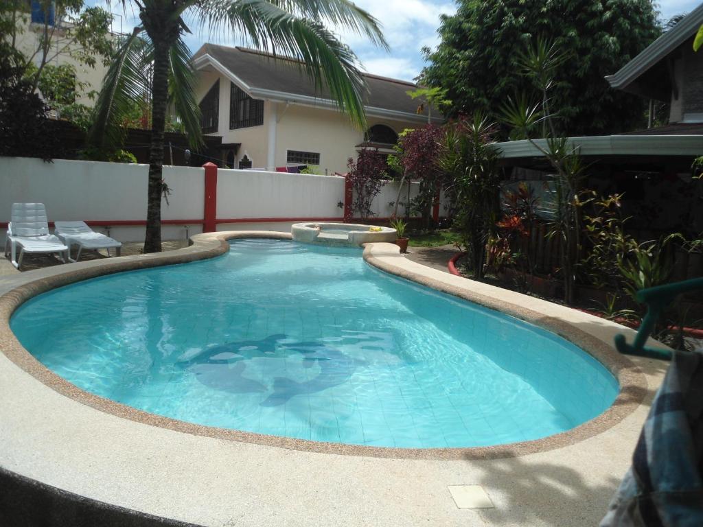 Menchu's Pension House, Bohol