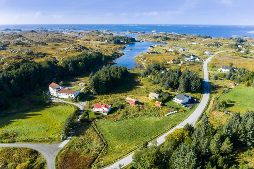 Vollvaagen Apartments Smøla, boat included photo 4
