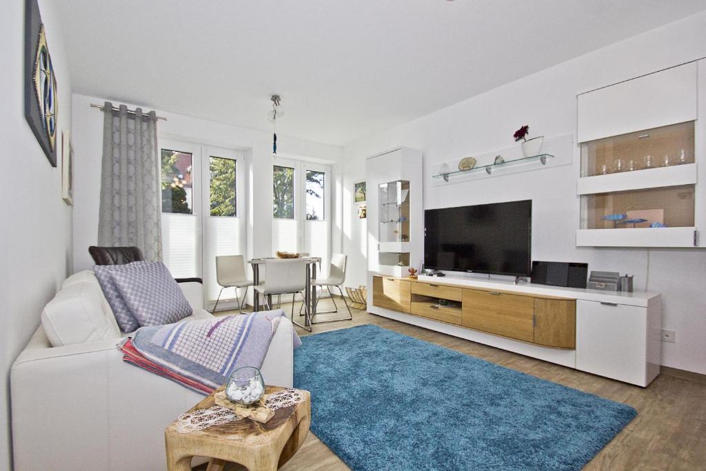 hafennahe Ferienwohnung im Erdgeschoss mit Terrasse - Haus Hafenkieker FeWo 02 photo 4