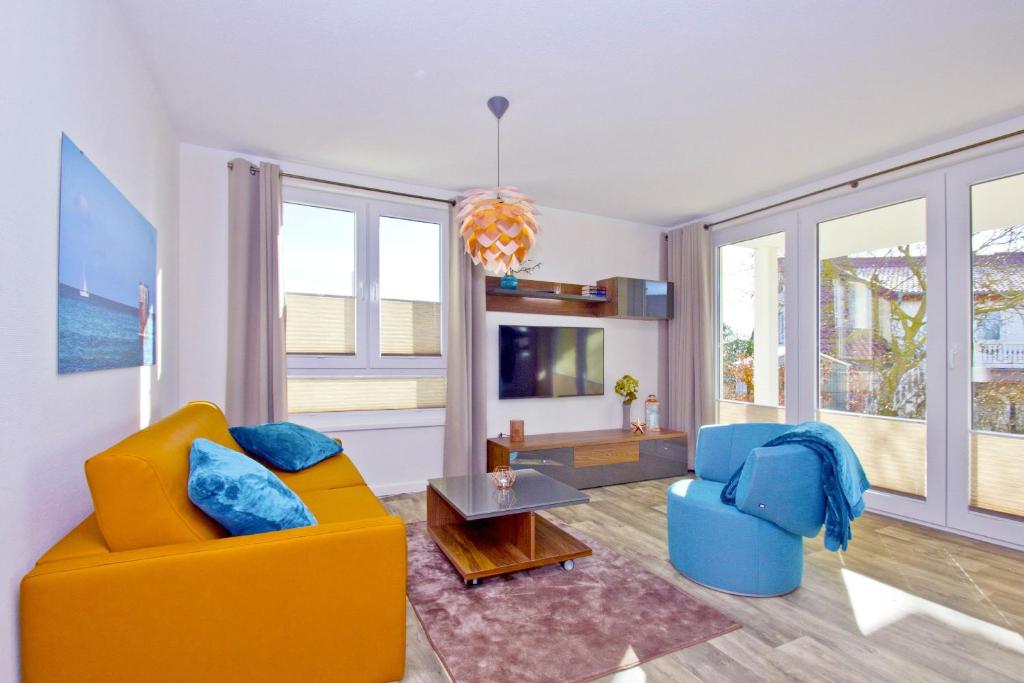 mit Meerblick und Terrasse, gratis Nutzung vom AHOI Erlebnisbad und Sauna in Sellin - Meeresblick FeWo 62 photo 4