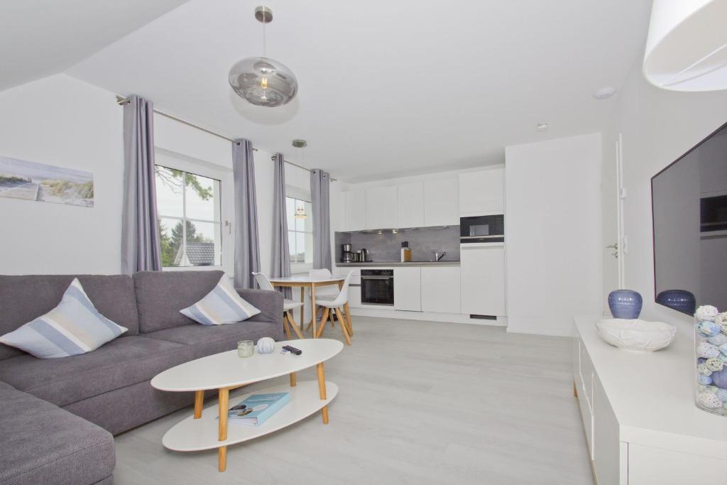 moderne Ferienwohnung mit Gartennutzung - Haus Inselwind FeWo MEERbucht photo 3