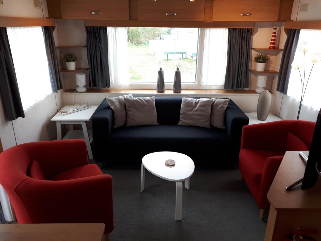 AMELAND - Ballum: Stacaravan Chalet (incl. fietsen) bij strand en zee photo 4