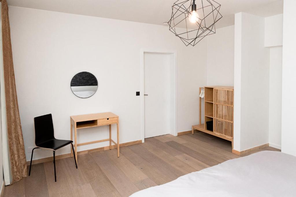Boonuz guesthouse, luxe duplex vakantiehuis in centrum Ieper met privé lounge terras en IR sauna photo 4