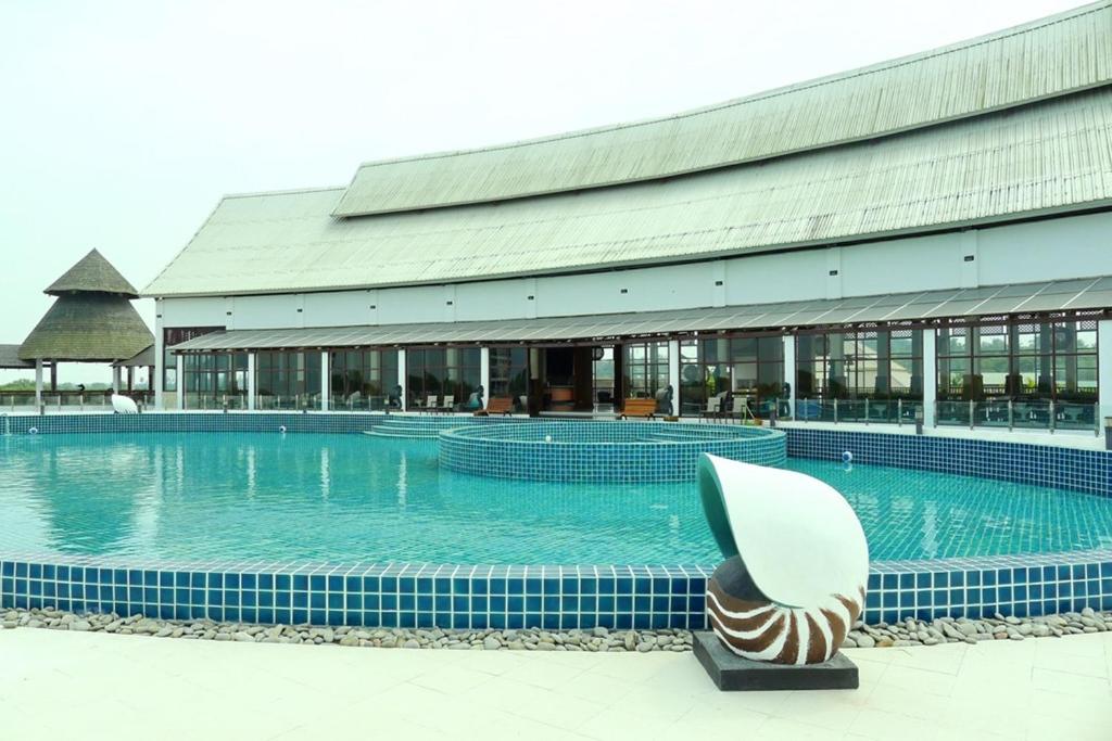 Pearl Laguna Resort photo 2