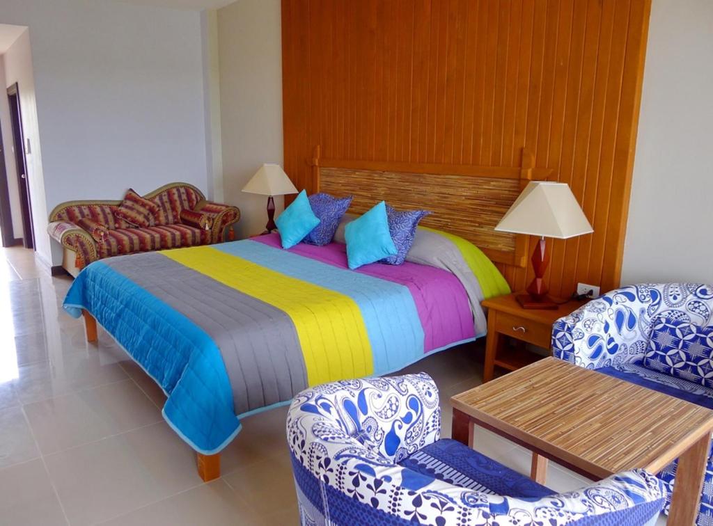 Pearl Laguna Resort photo 1