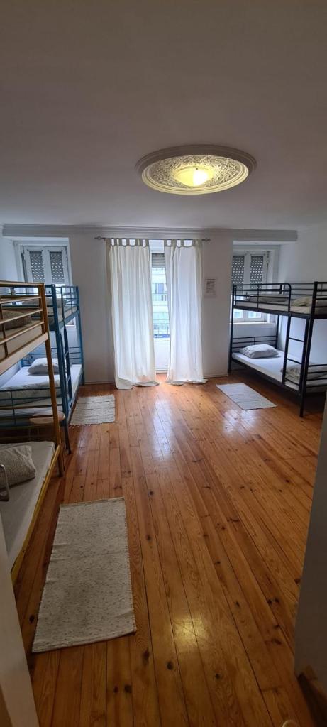 Номер (Кровать в общем 8-местном номере), Auristela´s Hostel