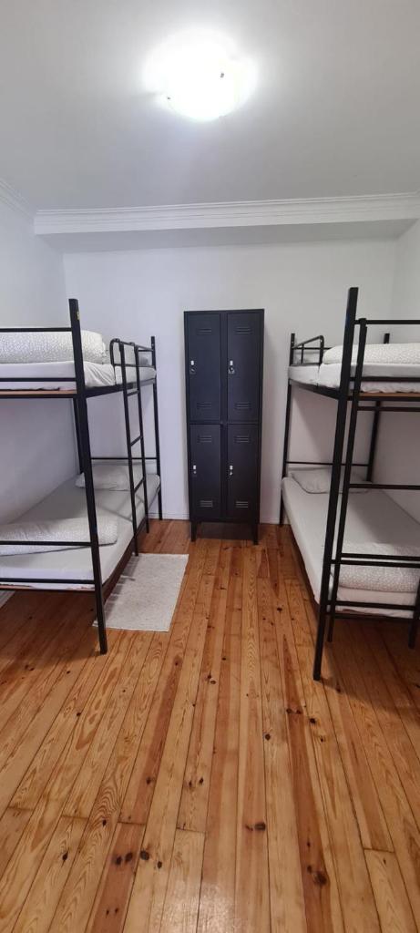 Номер (Кровать в общем 4-местном номере для мужчин и женщин), Auristela´s Hostel