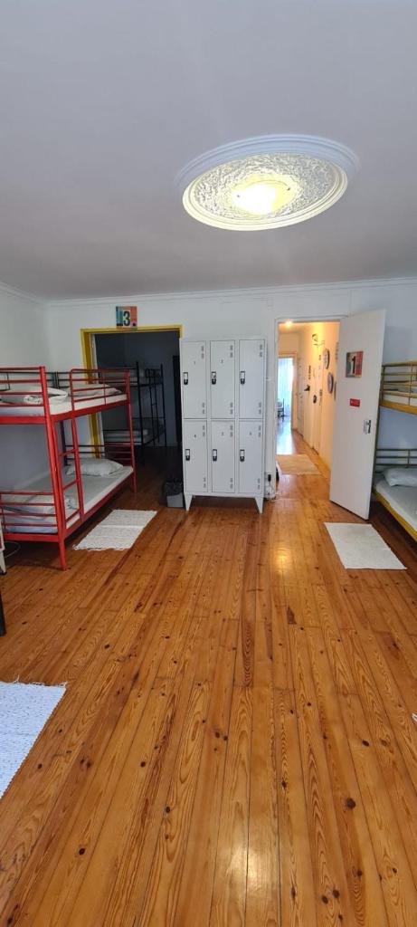 Номер (Кровать в общем 8-местном номере), Auristela´s Hostel