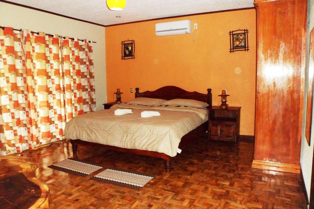 Сьюит (Люкс, вид на сад), TipTop Hotel, Resto and Delishop