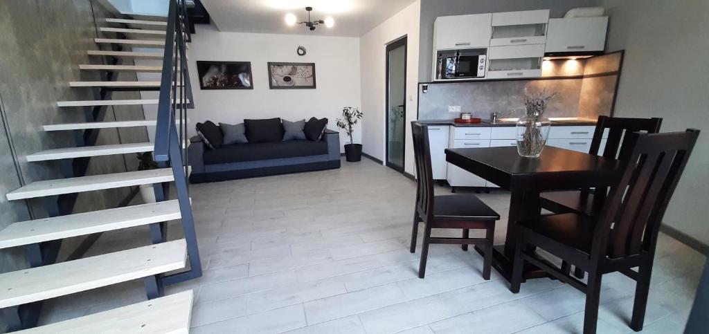 LUX GUEST HOUS МUKACHEVO photo 1