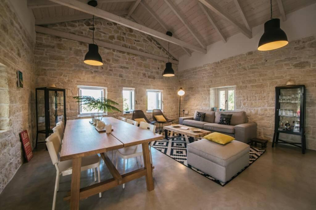 Paxos StoneHouse photo 4