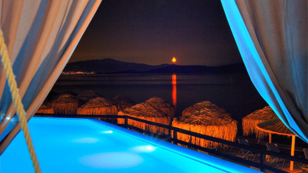 Venus Beach Hotel photo 2