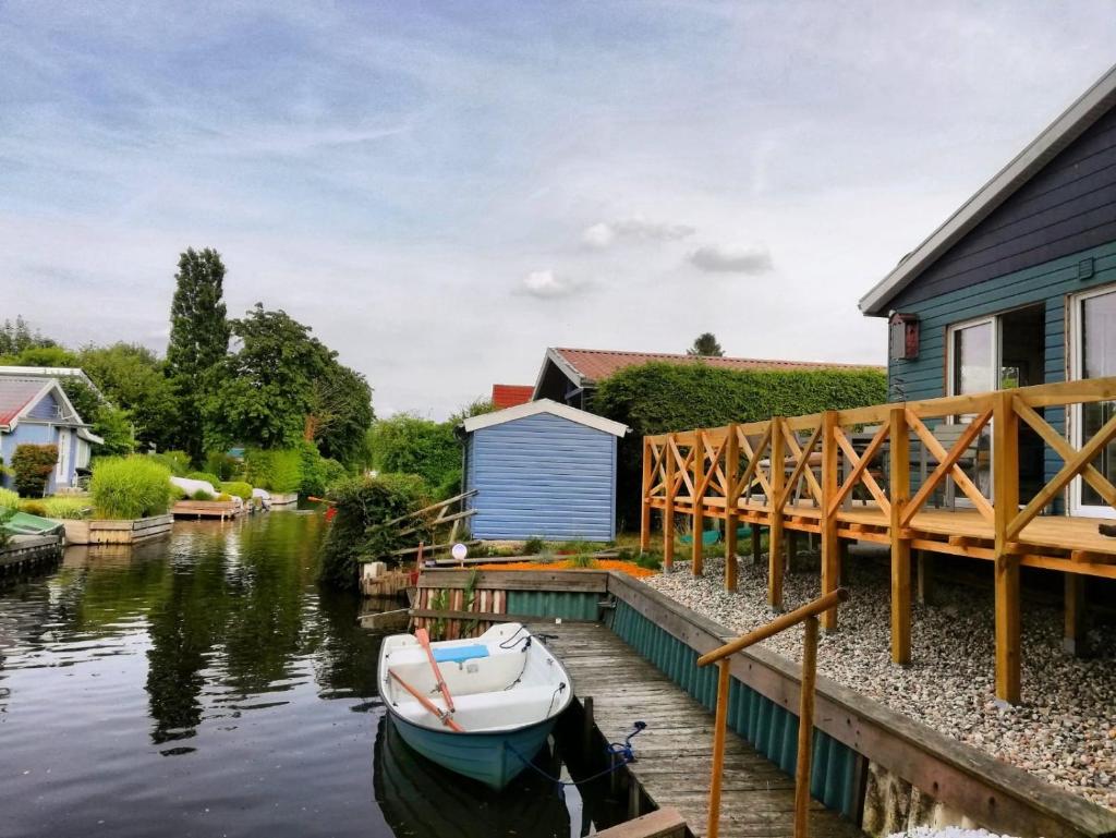 Ferienhaus Grosses Meer mit Bootssteg