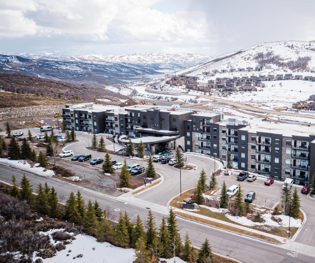 Black Rock Mountain Resort image