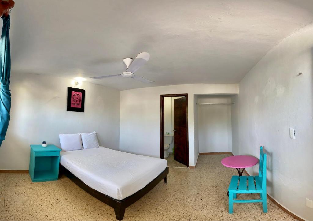 Двухместный (Двухместный номер эконом-класса с 1 кроватью), Blue Coconut Cancun