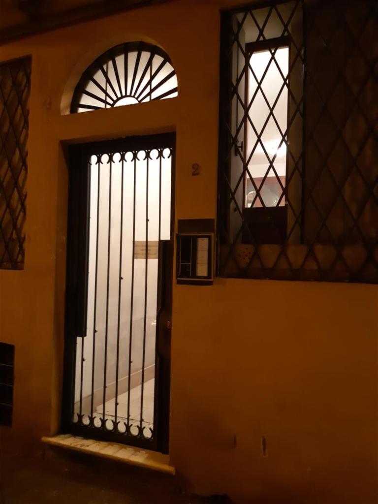 MINI CONTRA' DEI SERVI - VICENZA photo 2